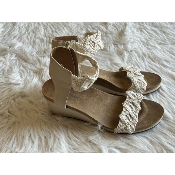 Lucky Brand Women’s Size 10 Kierlo Ankle Strap Wedge Sandals Ivory Knit Leather - Picture 2 of 9